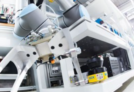 自動(dòng)化機(jī)器人結(jié)合現(xiàn)代傳感器技術(shù)的解決方案